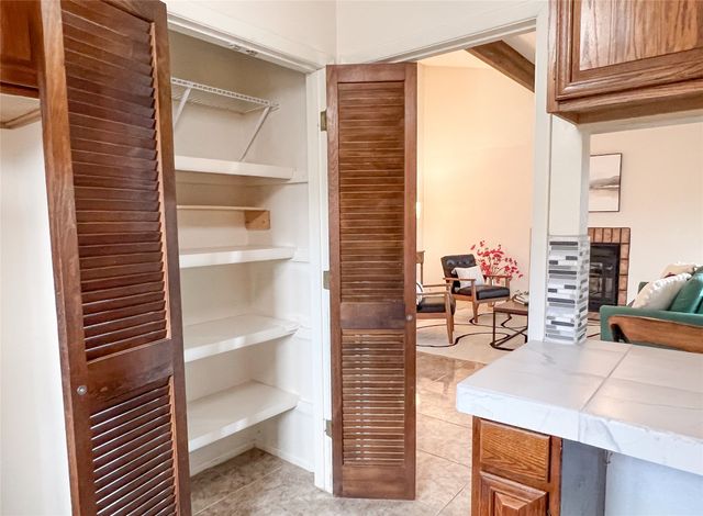 10 Loma Vista, Los Alamos, NM 87544