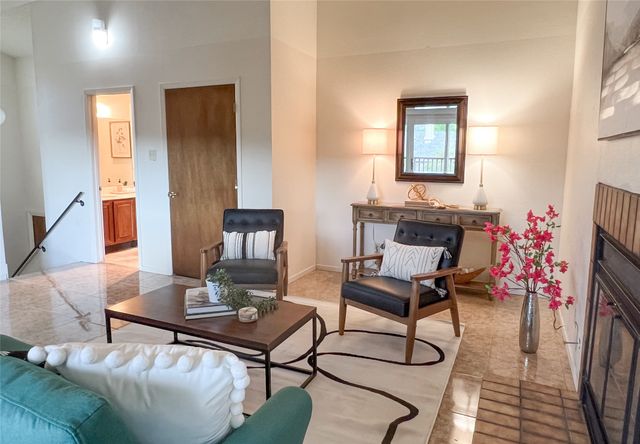 10 Loma Vista, Los Alamos, NM 87544