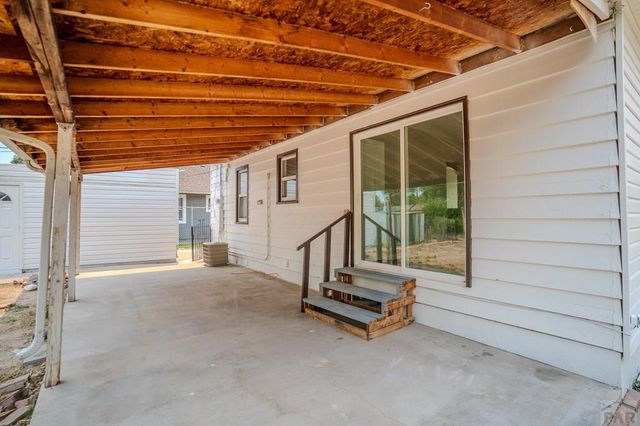 736 Jackson St, Pueblo, CO 81004