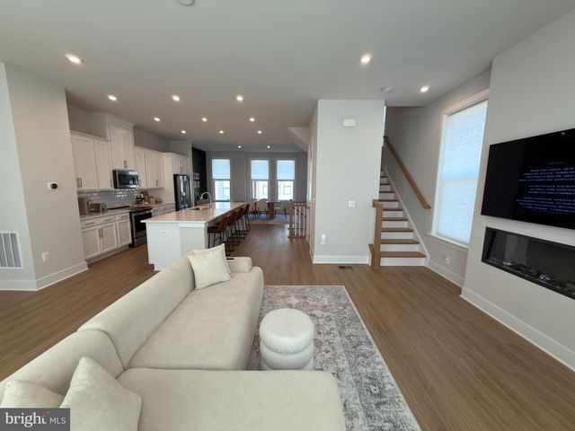 2301 LIBERTY LOOP, Herndon, VA 20171