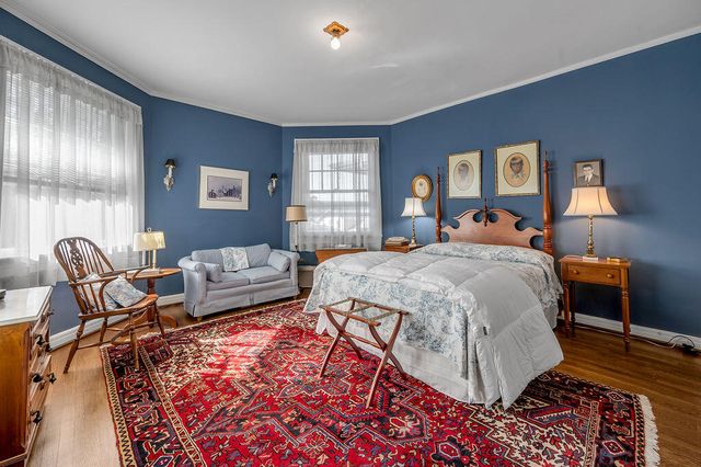 1014 Richmond Road, Lexington, KY 40502