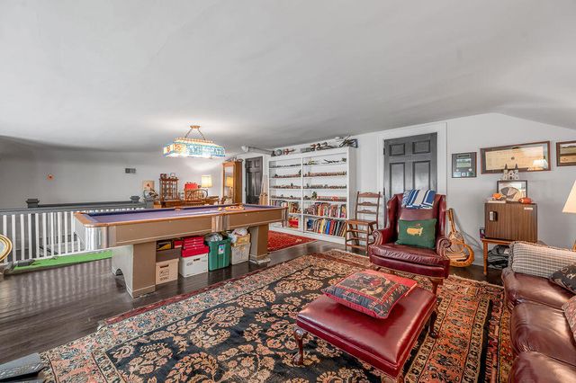 1014 Richmond Road, Lexington, KY 40502
