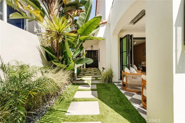 429 20th Street, Manhattan Beach, CA 90266