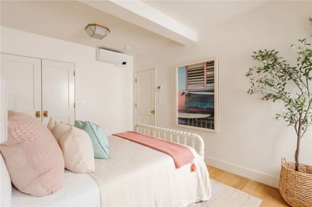 429 20th Street, Manhattan Beach, CA 90266