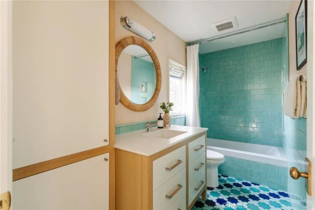 429 20th Street, Manhattan Beach, CA 90266