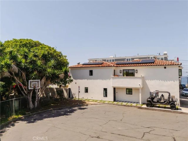 429 20th Street, Manhattan Beach, CA 90266