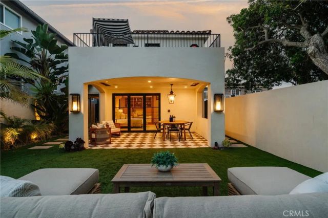 429 20th Street, Manhattan Beach, CA 90266