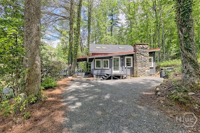 89 Arkansas Lane, Tiger, GA 30576
