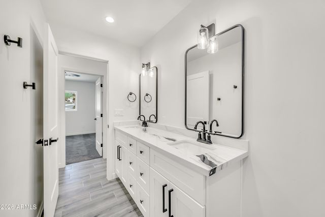 8436 N 13TH Place, Phoenix, AZ 85020