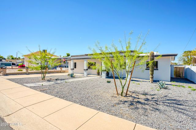 8436 N 13TH Place, Phoenix, AZ 85020