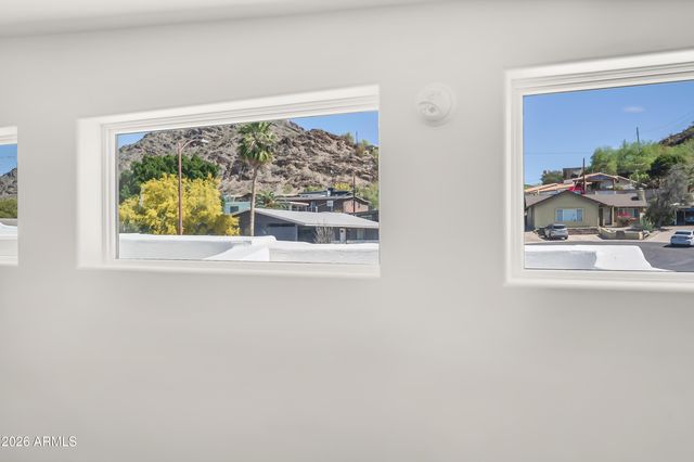 8436 N 13TH Place, Phoenix, AZ 85020