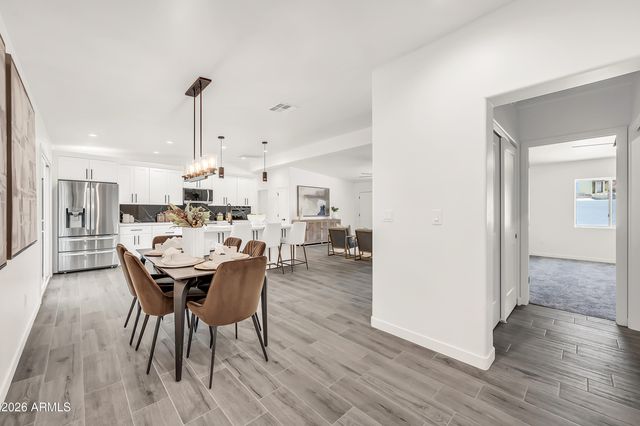 8436 N 13TH Place, Phoenix, AZ 85020