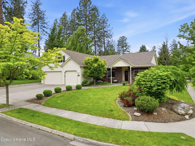 1213 S Riverside Harbor DR, Post Falls, ID 83854
