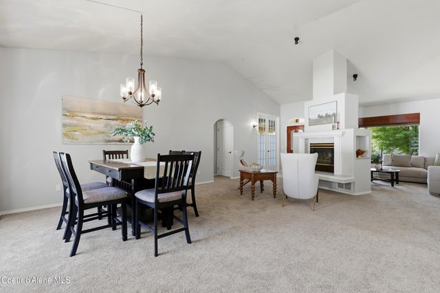 1213 S Riverside Harbor DR, Post Falls, ID 83854