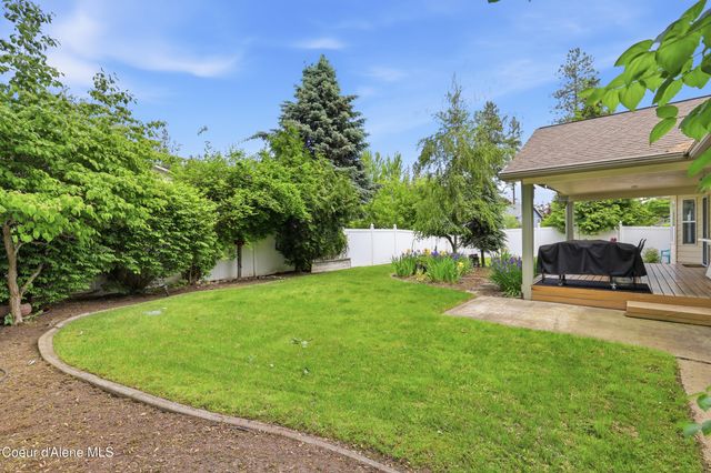 1213 S Riverside Harbor DR, Post Falls, ID 83854