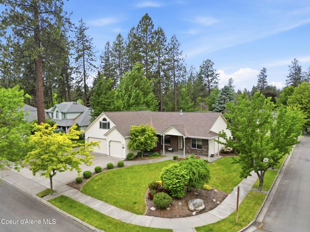 1213 S Riverside Harbor DR, Post Falls, ID 83854