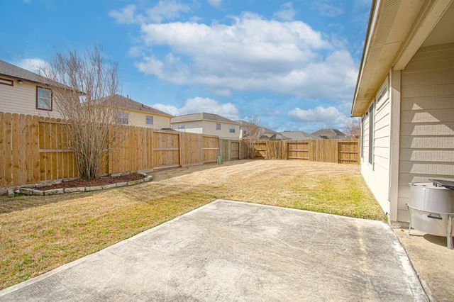 4715 Cavern Brook Court, Fresno, TX 77545