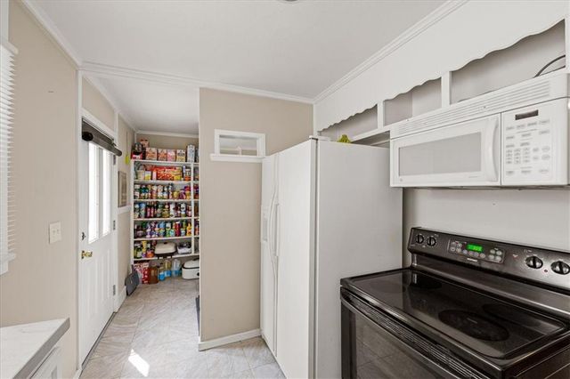 1115 NE 43rd Terrace, Kansas City, MO 64116
