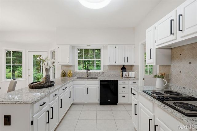 301 Claymont Cove Court, Ballwin, MO 63011