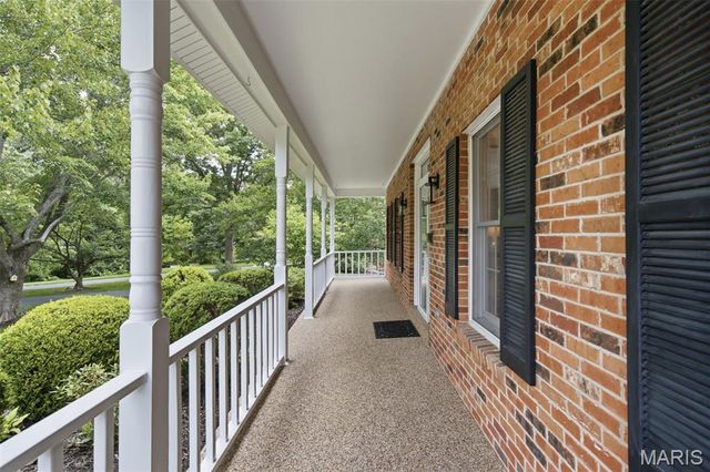 301 Claymont Cove Court, Ballwin, MO 63011