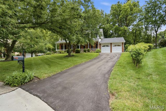 301 Claymont Cove Court, Ballwin, MO 63011