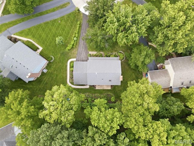 301 Claymont Cove Court, Ballwin, MO 63011