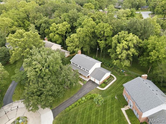 301 Claymont Cove Court, Ballwin, MO 63011