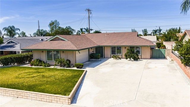9766 Kimberly Avenue, Montclair, CA 91763
