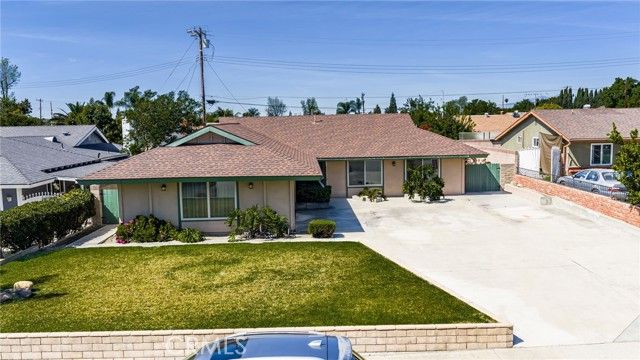 9766 Kimberly Avenue, Montclair, CA 91763
