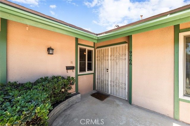 9766 Kimberly Avenue, Montclair, CA 91763
