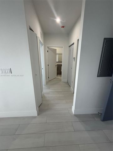 1091 E 17th St 402, Hialeah, FL 33010