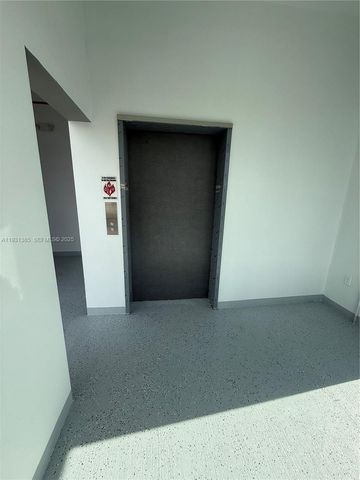 1091 E 17th St 402, Hialeah, FL 33010