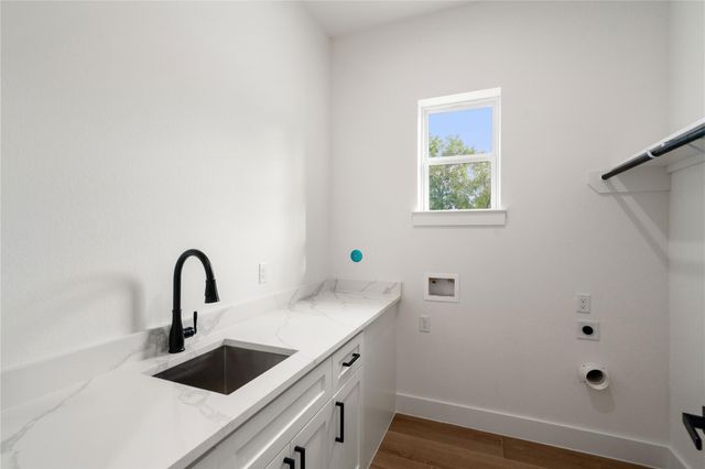 502 Batten Way, Crosby, TX 77532