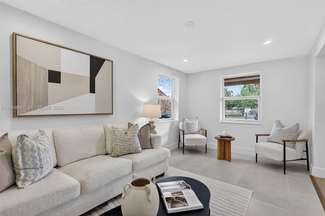 17980 NW 2nd Ct, Miami Gardens, FL 33169