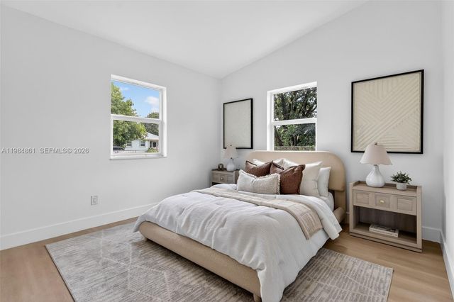 17980 NW 2nd Ct, Miami Gardens, FL 33169