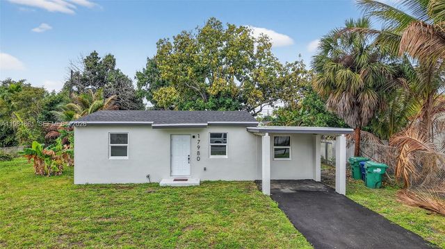 17980 NW 2nd Ct, Miami Gardens, FL 33169