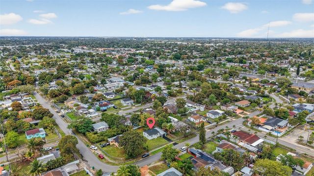 17980 NW 2nd Ct, Miami Gardens, FL 33169