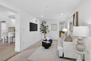 17980 NW 2nd Ct, Miami Gardens, FL 33169