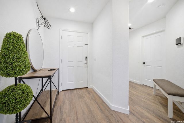 3839 BROWNING BLF, San Antonio, TX 78245