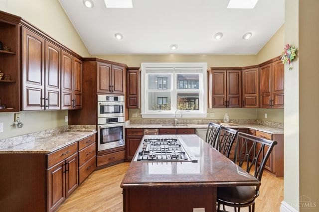 324 Beech Avenue, Wyoming, OH 45215