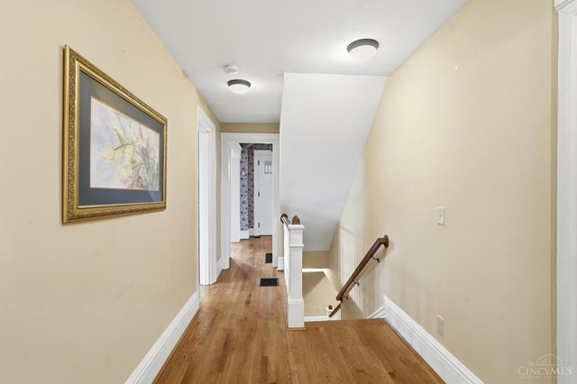 324 Beech Avenue, Wyoming, OH 45215