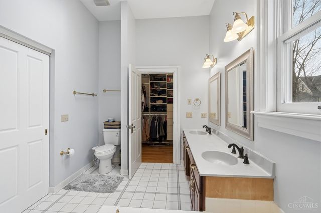 324 Beech Avenue, Wyoming, OH 45215