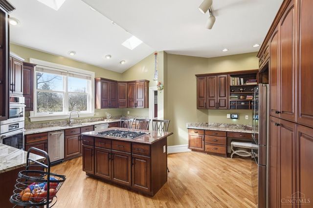 324 Beech Avenue, Wyoming, OH 45215