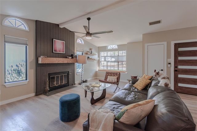 1622 Cattle TRL, Austin, TX 78748