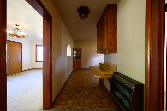 515 E Center Street, Cave City, AR 72521