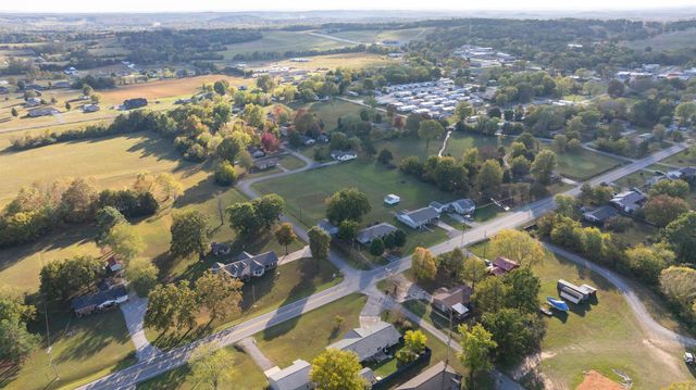 515 E Center Street, Cave City, AR 72521