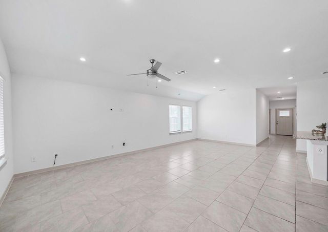 5002 Natchez Trace, Arcola, TX 77545