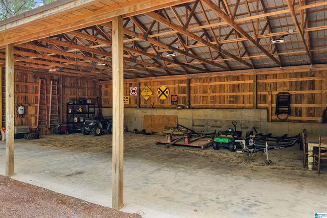 297 4-H ROAD, Columbiana, AL 35051