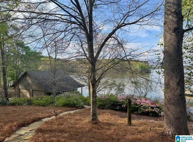 297 4-H ROAD, Columbiana, AL 35051