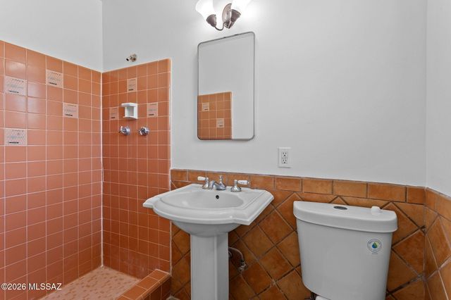 3857 E Edison Place, Tucson, AZ 85716